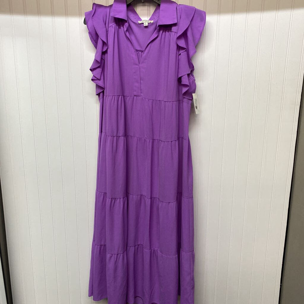 RUFFLED SLEEVLESS