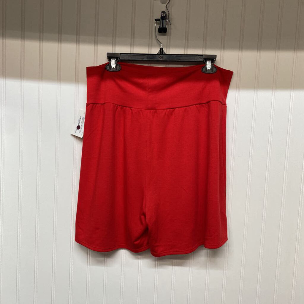 FLOWY SHORTS