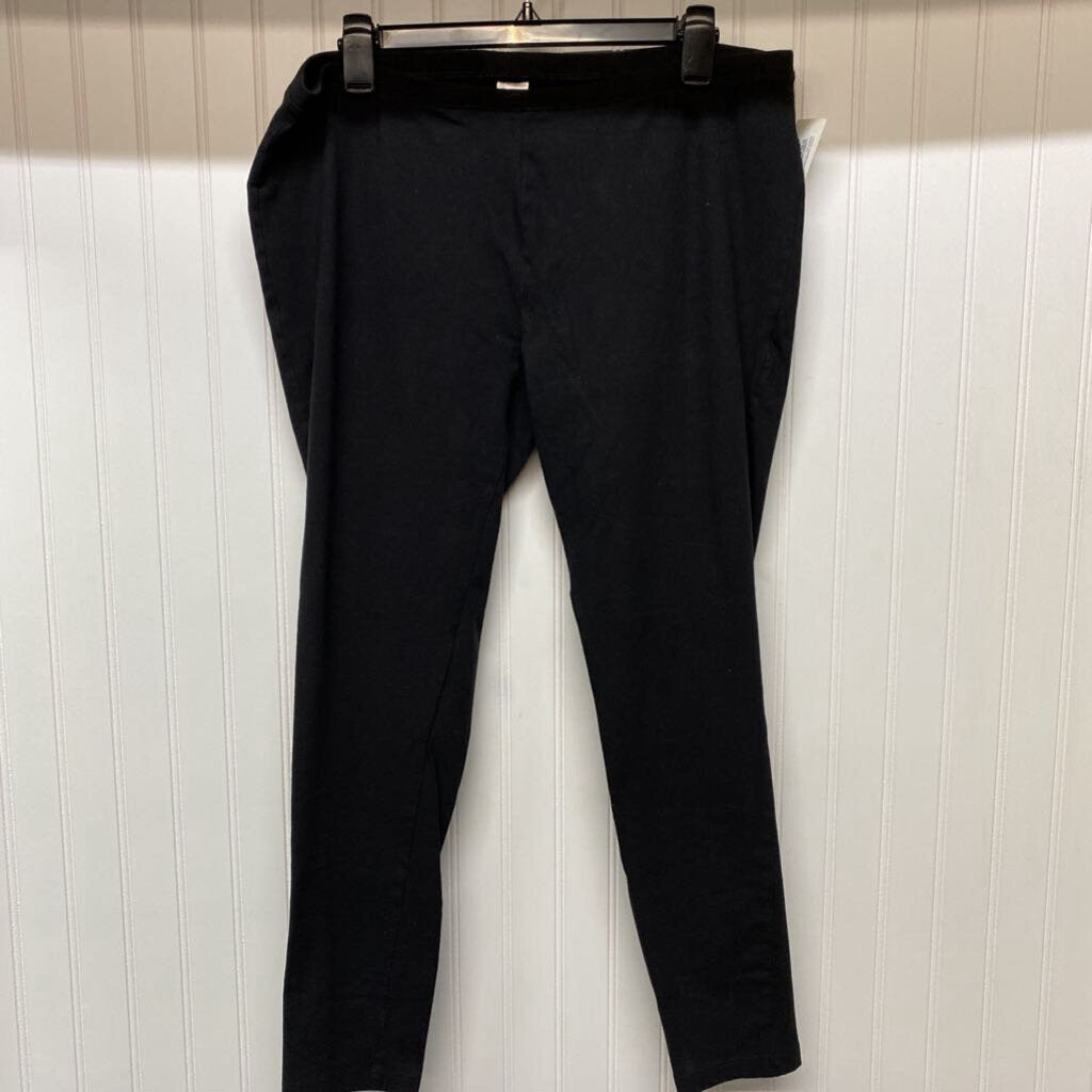 BASIC BLACK LEGGINGS