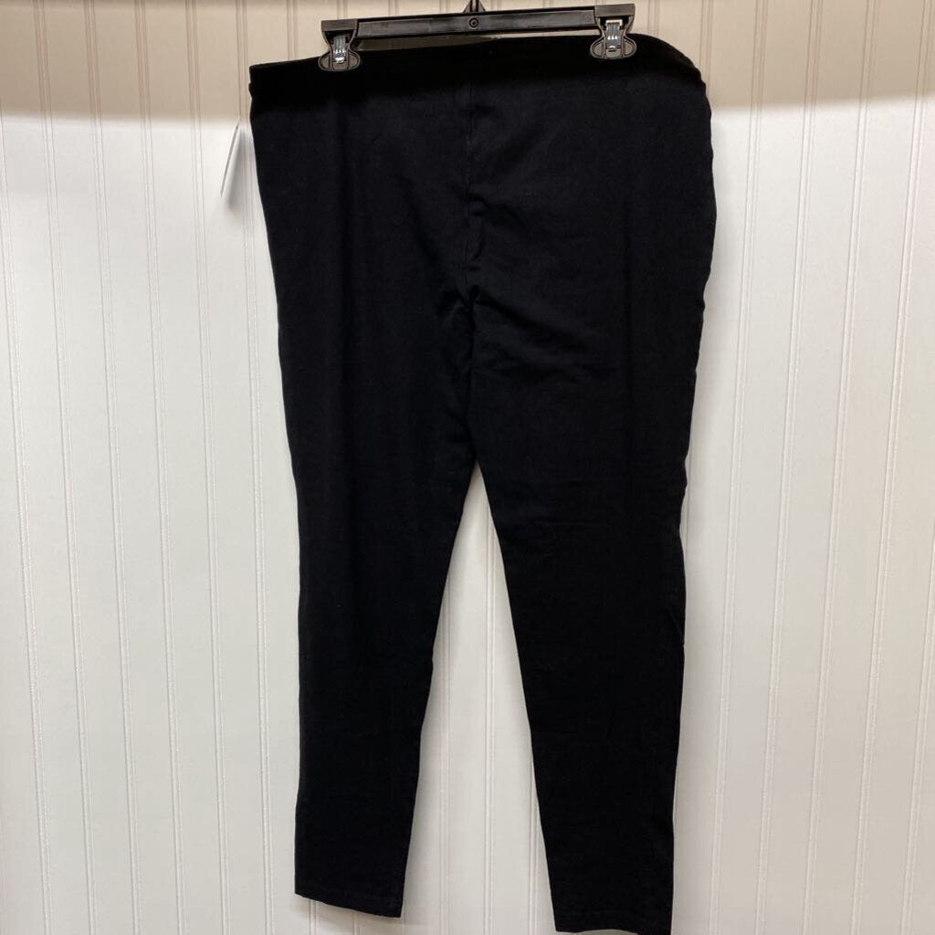 BASIC BLACK LEGGINGS