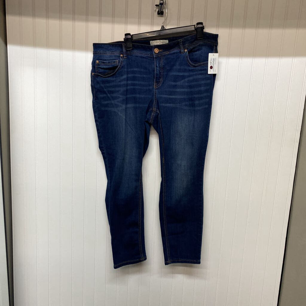 DENIM JEANS