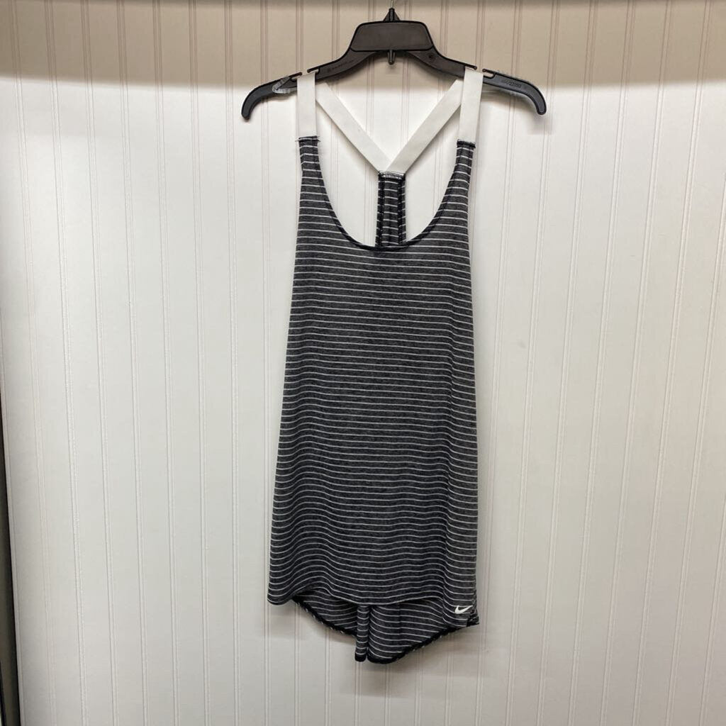 FLOWY TANK TOP