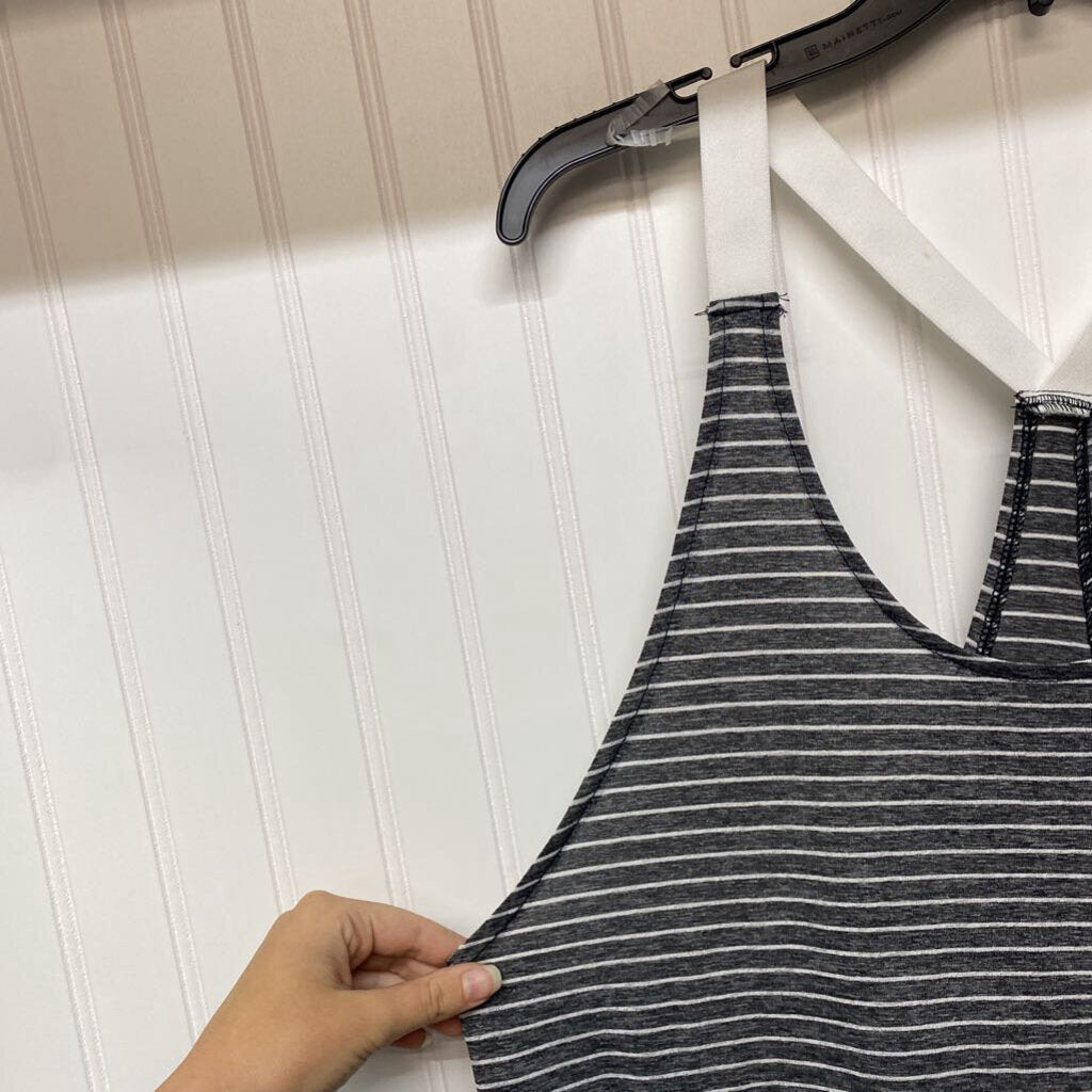 FLOWY TANK TOP