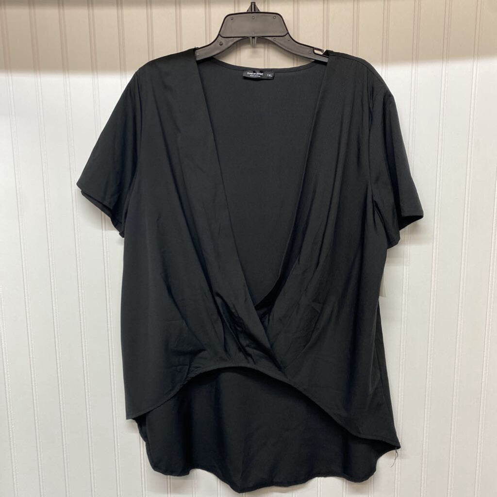 CROSS OVER SHORT SLEEVED