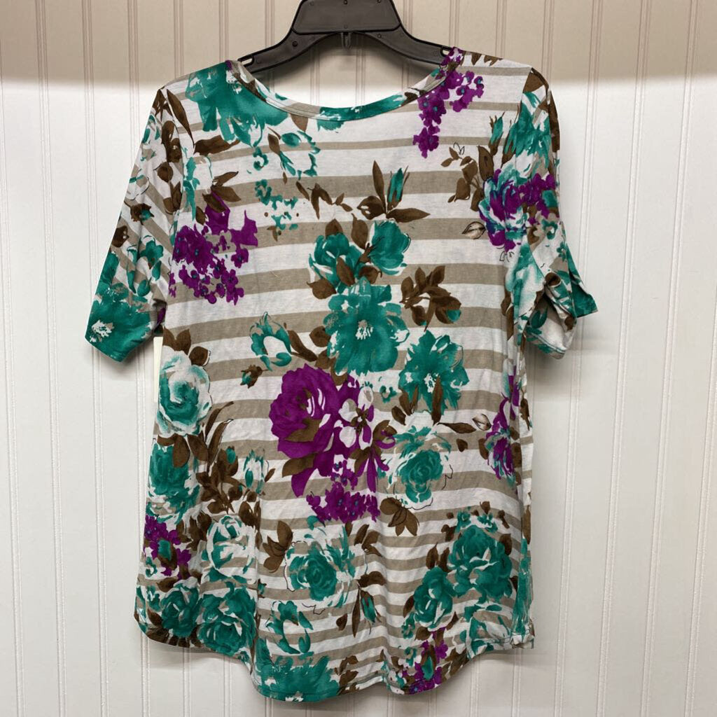 SHORT SLEEVED WITH POCKET