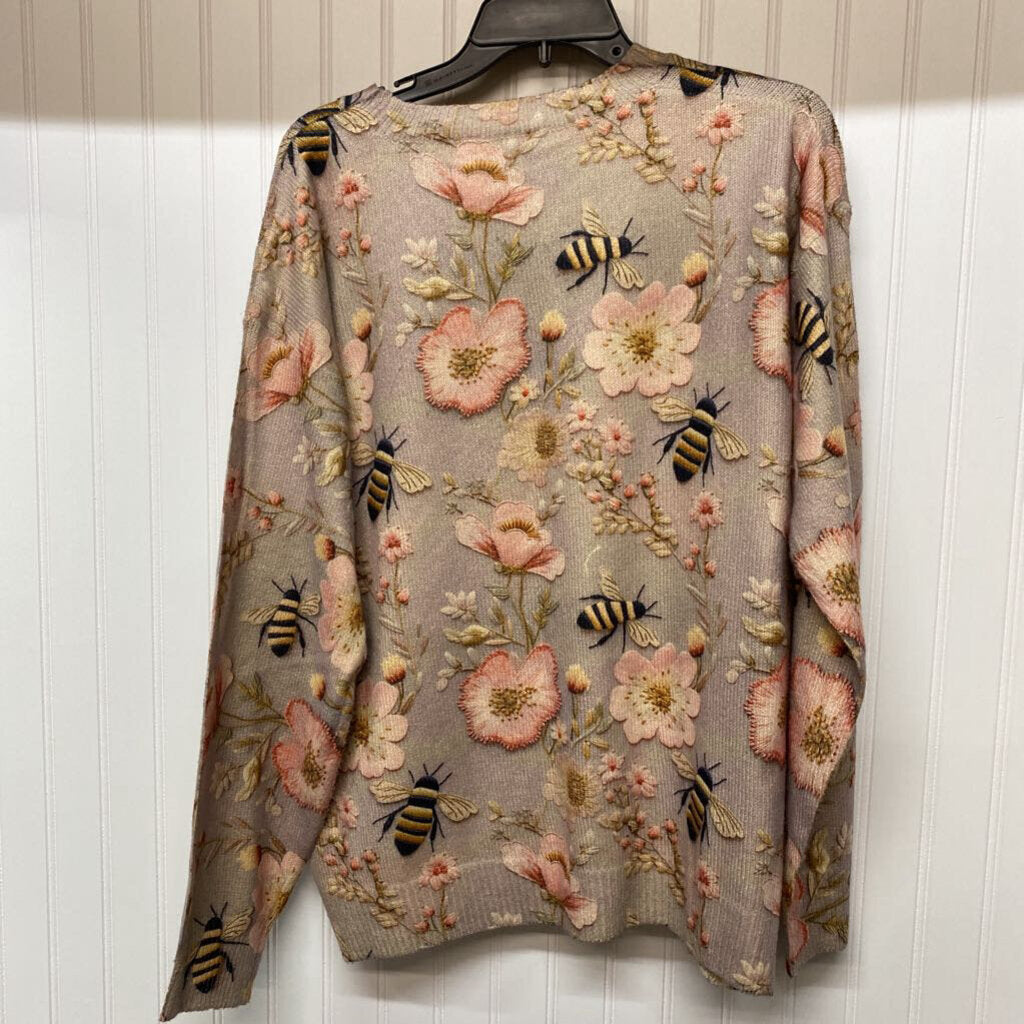 LONG SLEEVE FLORAL/BEE SWEATER