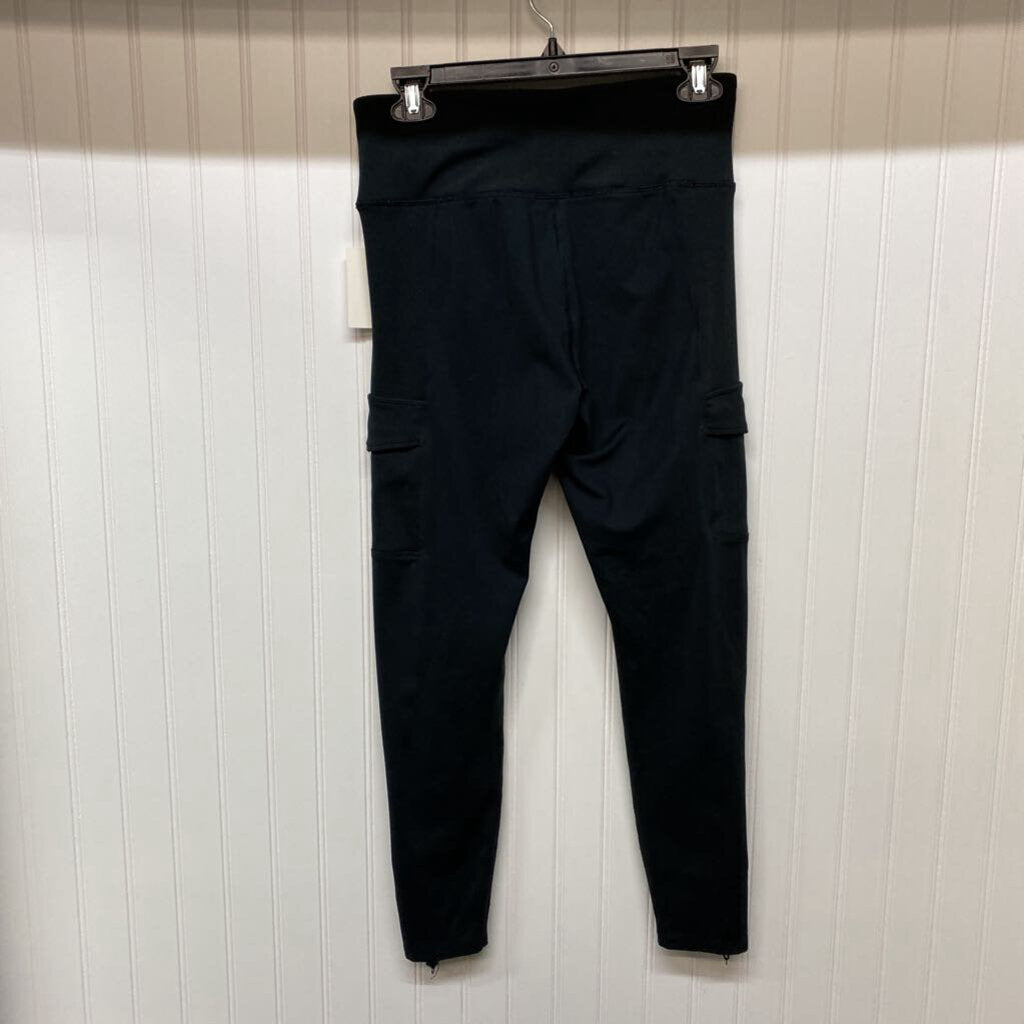 *BASIC BLACK BUNGEE ON LEGS LEGGINGS