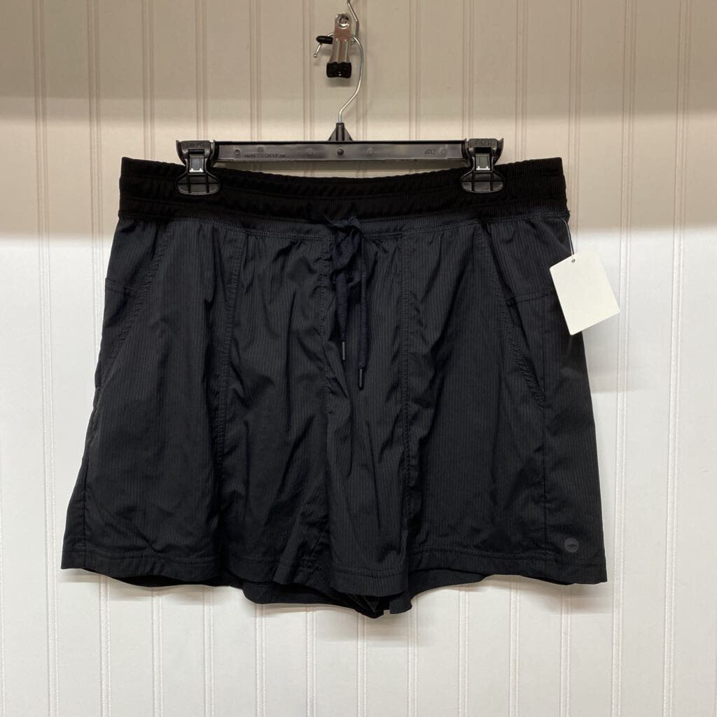 *NYLON SHORT WITH TIE-WAIST