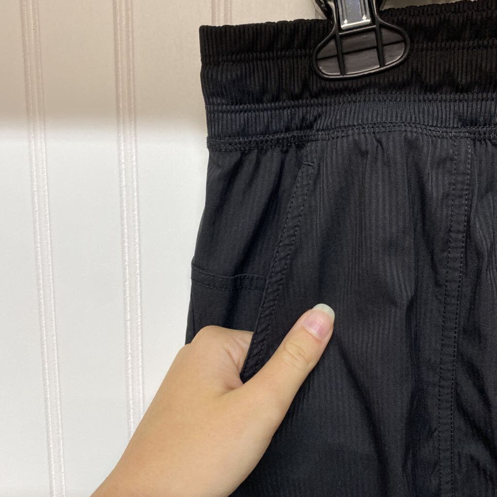 *NYLON SHORT WITH TIE-WAIST