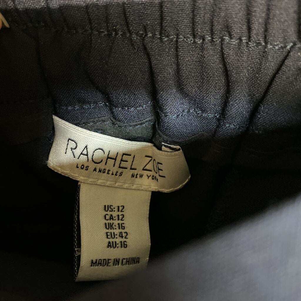 * BOUTIQUE BRAND-DRESS SHORTS PLAIN FRONT