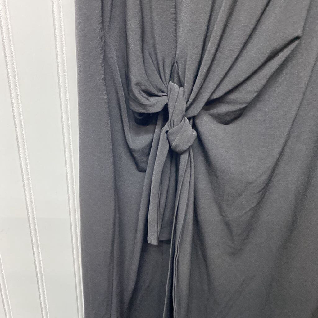 *SLEEVELESS WITH ROUCHING ON SIDE SHORT