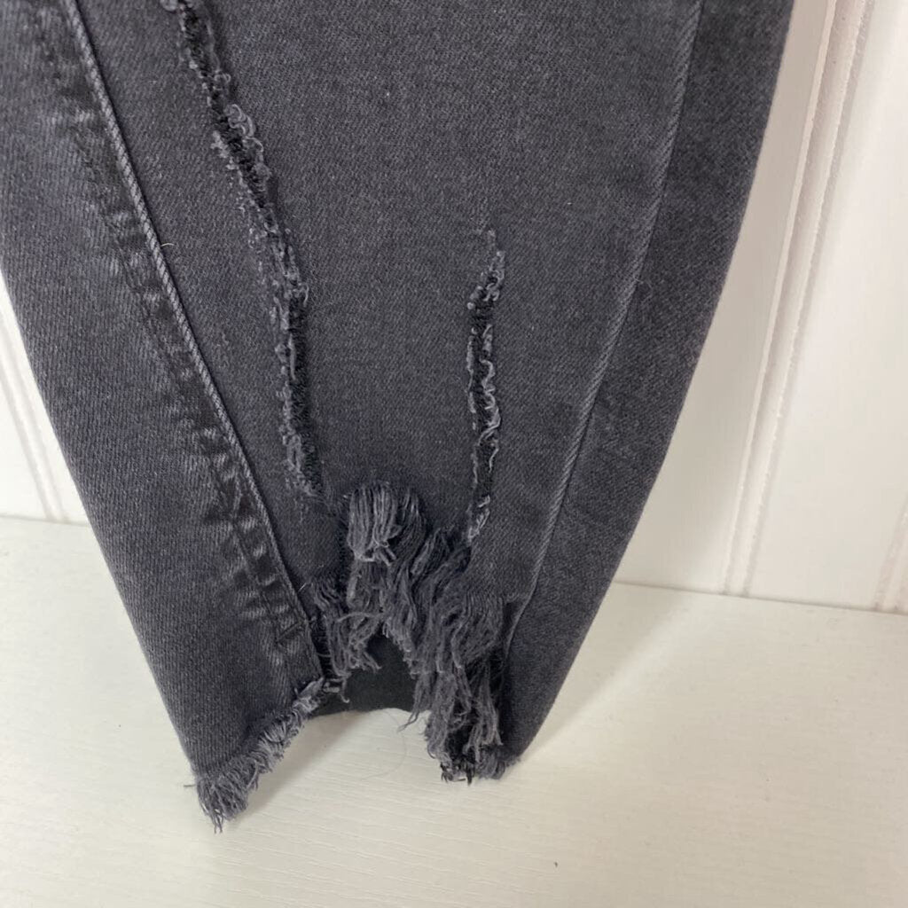 *5 POCKET DISTRESSED AT ANKLES