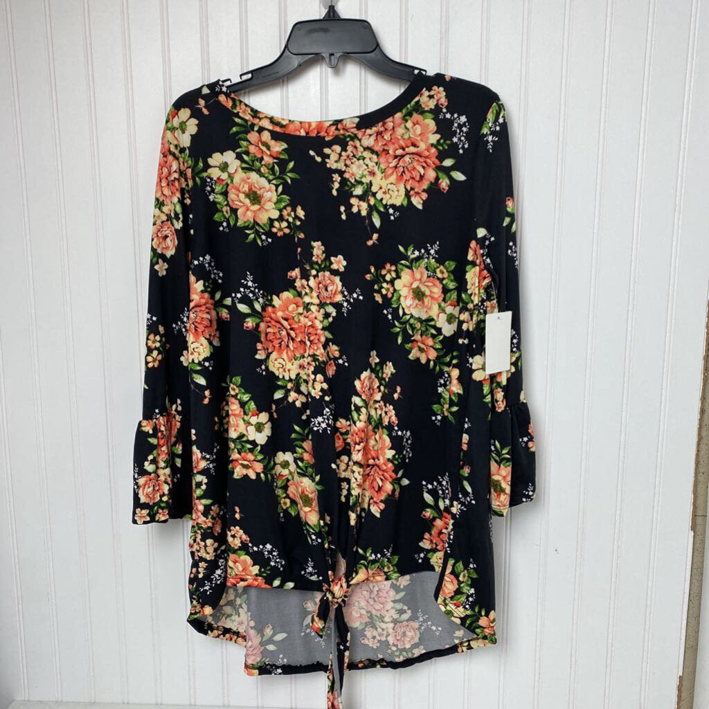 LONG SLEEVE KNIT TOP