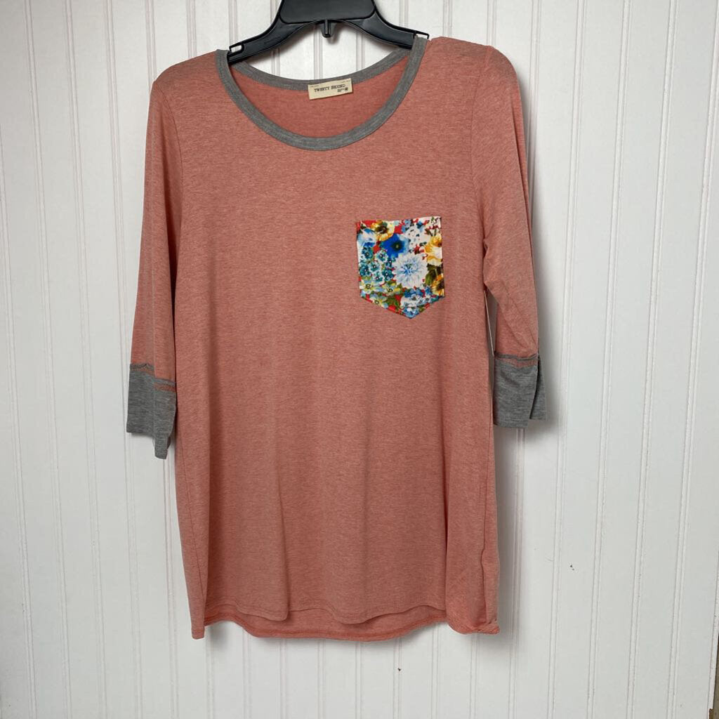 LONG SLEEVE KNIT TOP