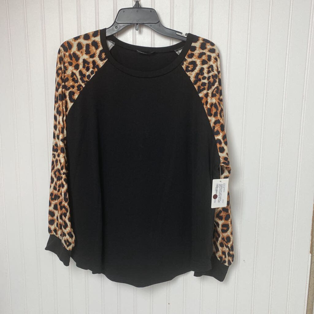 LONG SLEEVE KNIT TOP