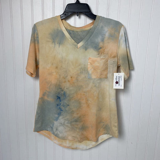 VNECK WITH POCKET