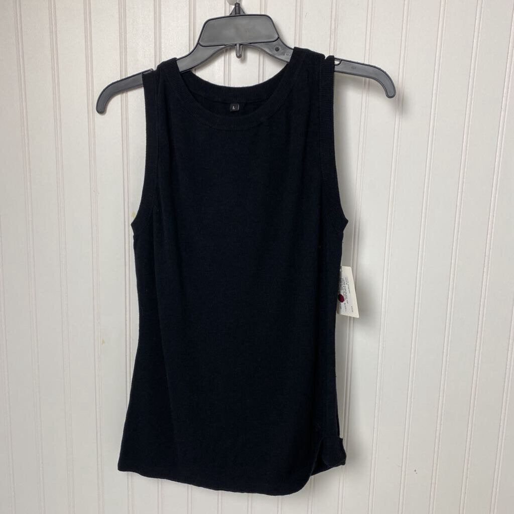BASIC SLEEVELESS SWEATER