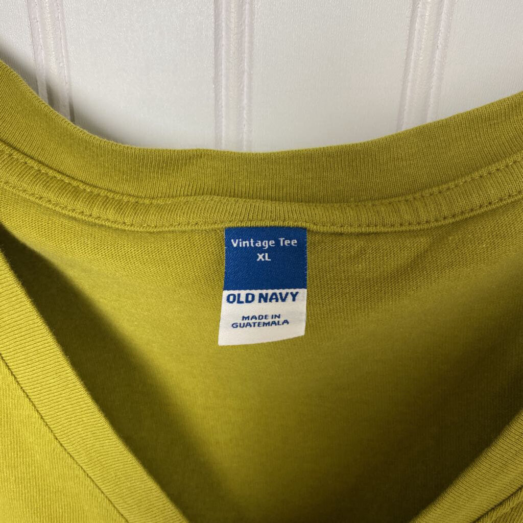 BASIC VNECK TSHIRT