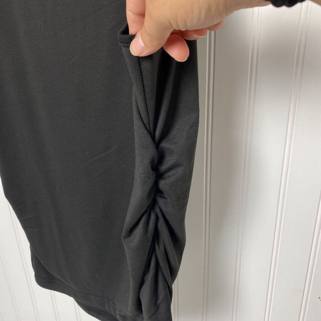 BASIC TANK WITH ROUCHING ON SIDE
