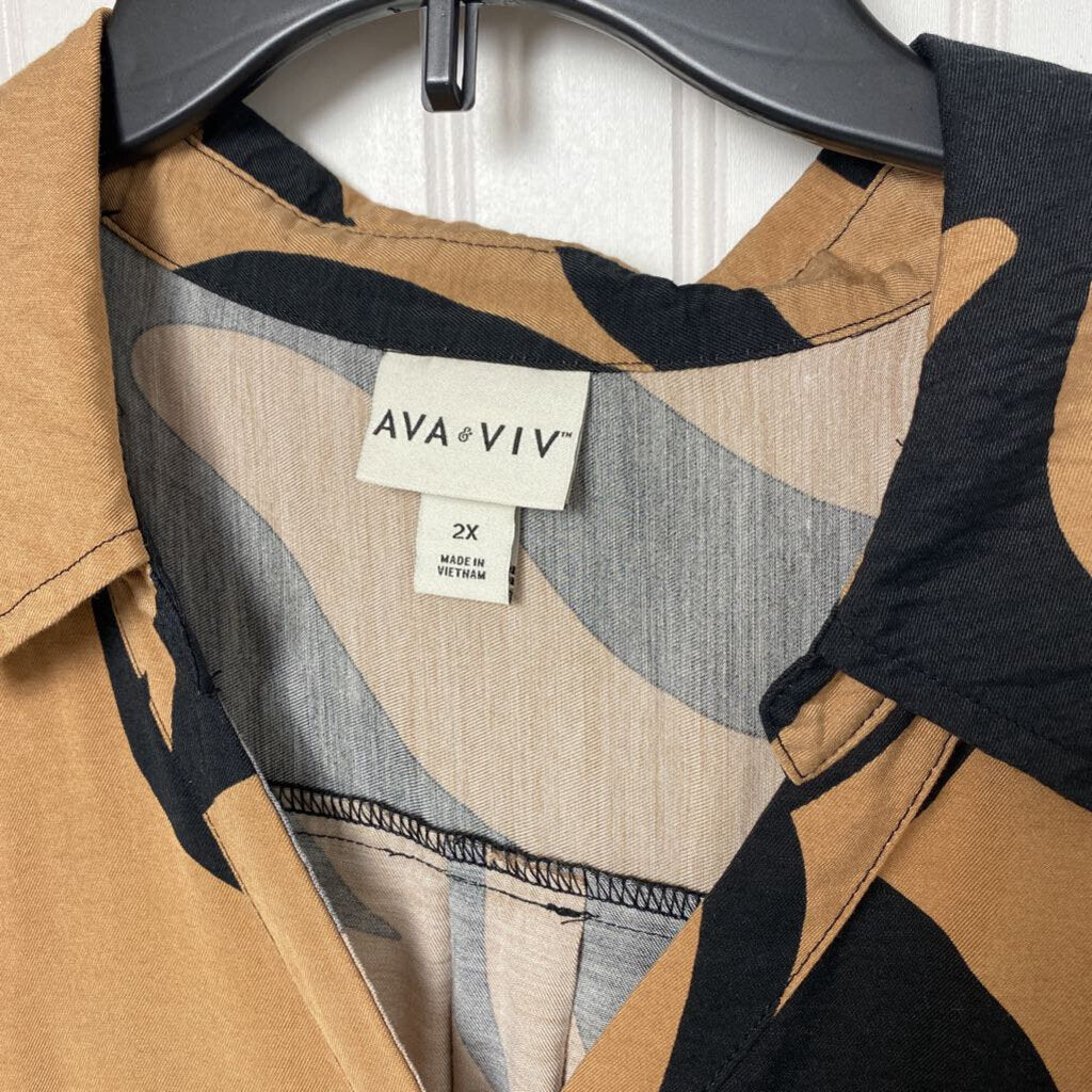 BUTTON UP VNECK WITH COLLAR