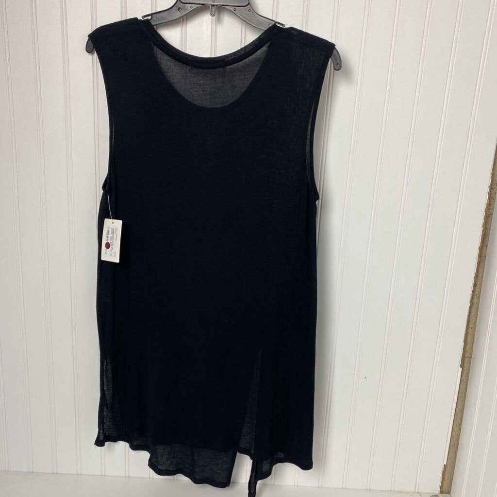 BASIC SLEEVELESS TOP