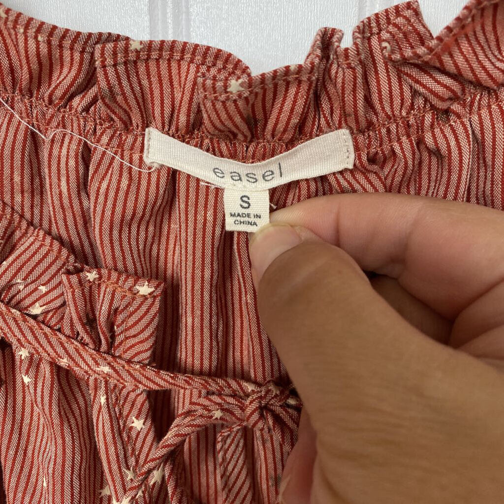 L/S PEASEANT TOP WITH TIE STAR PATTERN