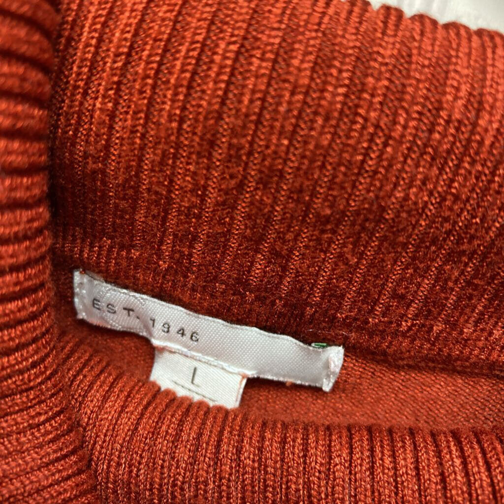 RUST SWEATER