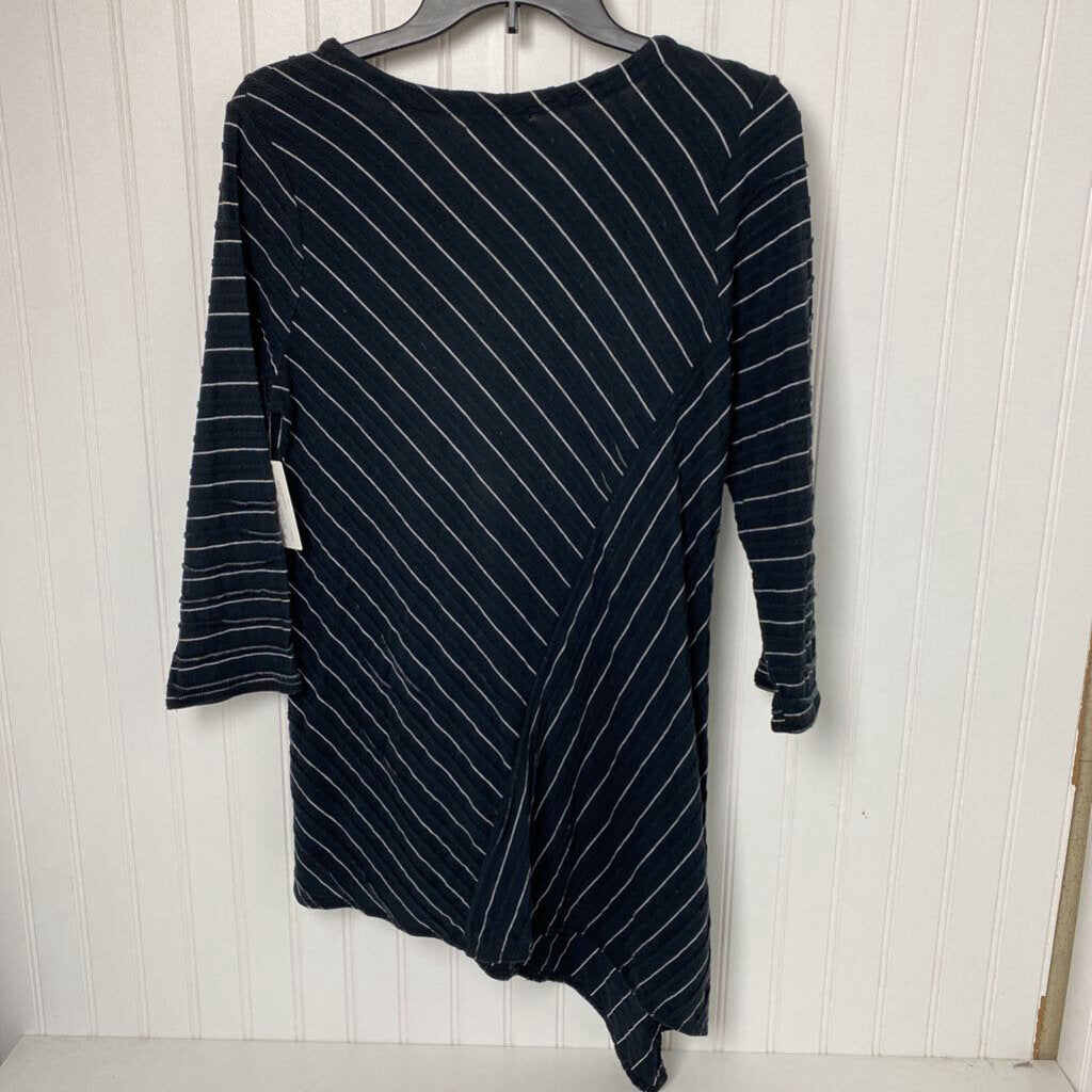 LONG SLEEVE KNIT TOP
