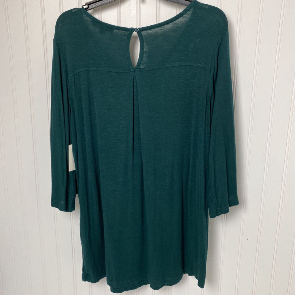 LONG SLEEVE KNIT TOP