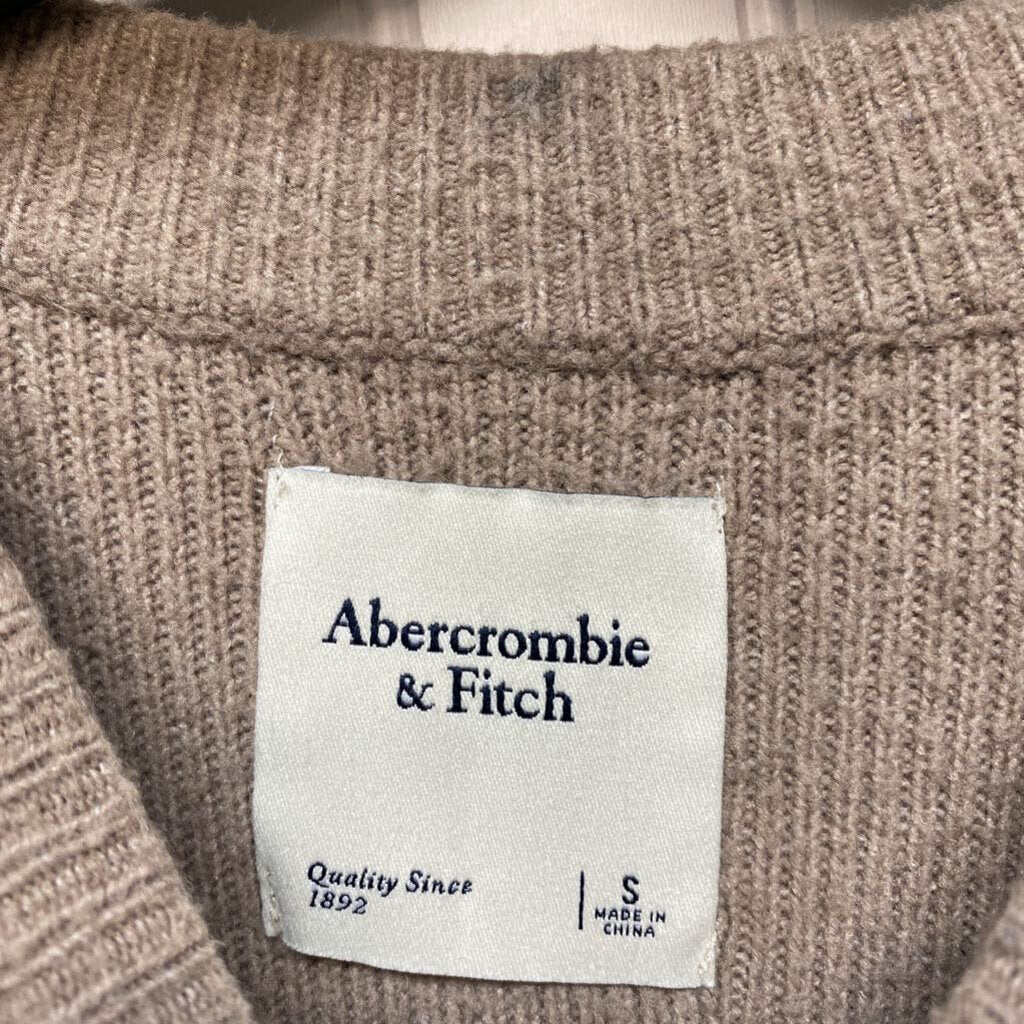 STRIPPED SWEATER