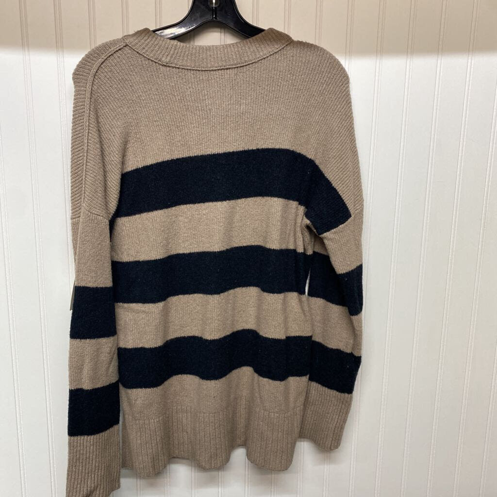 STRIPPED SWEATER