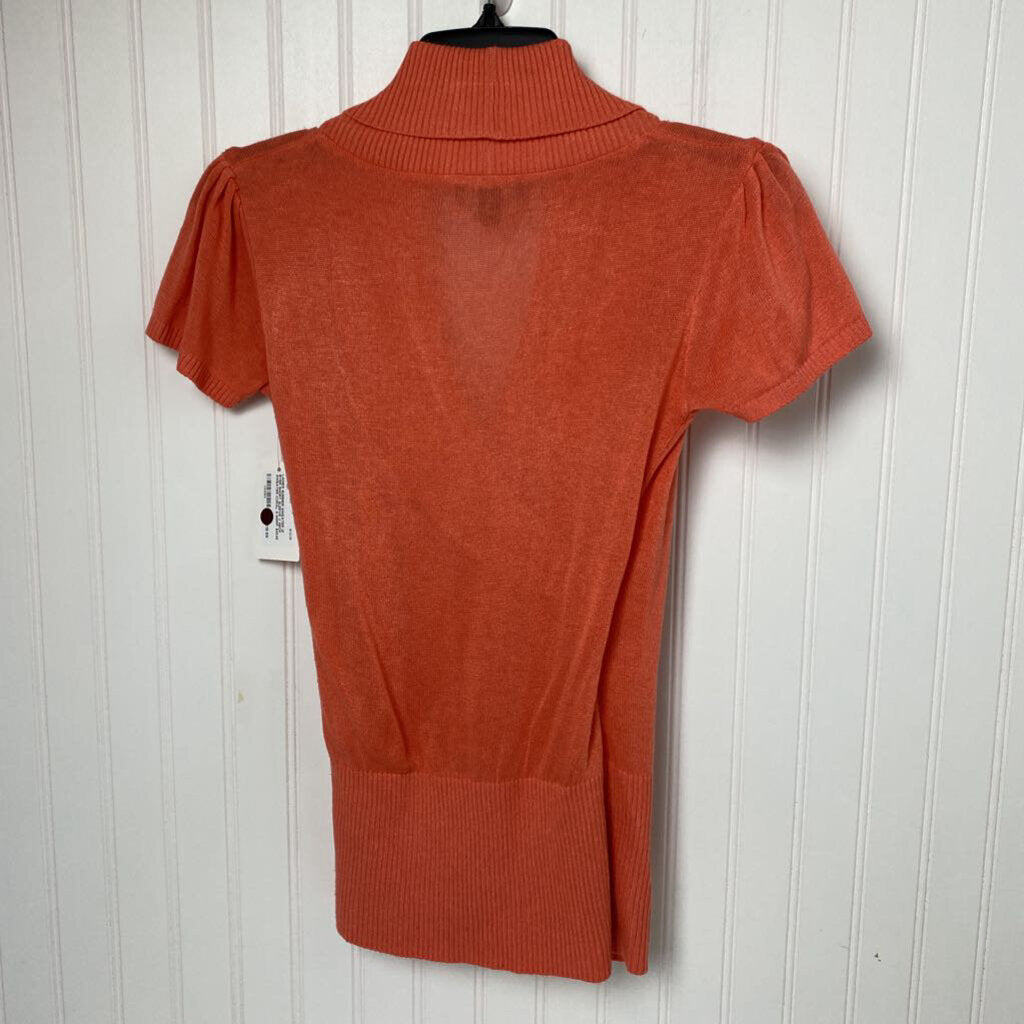 SHORT SLEEVE V NECK SWEATER