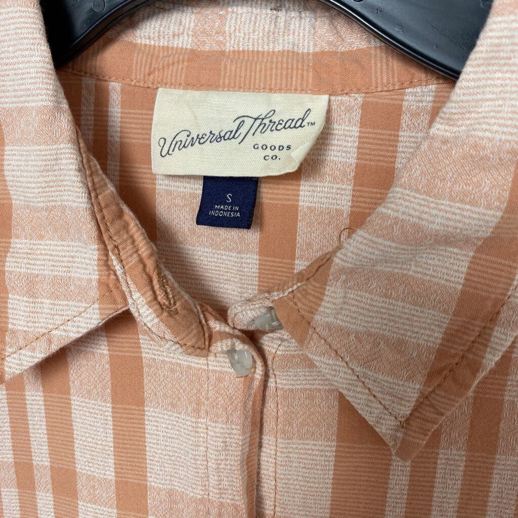 SHORT SLEEVE BUTTON UP