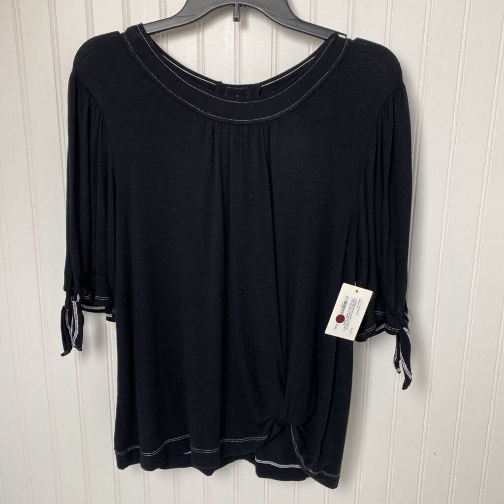 SHORT SLEEVE TOP