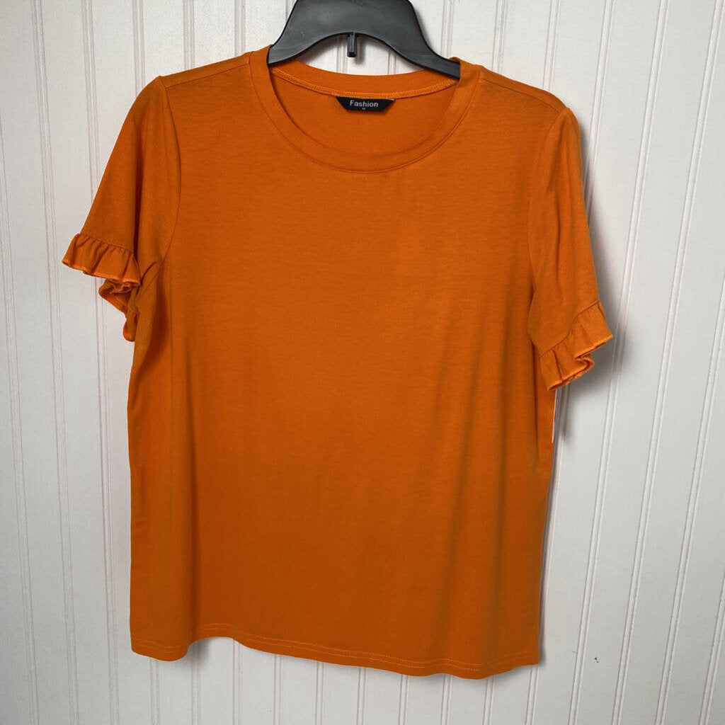 SHORT SLEEVE KNIT TOP