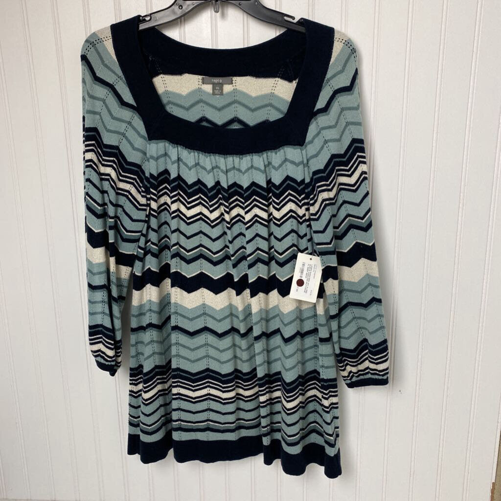 LONG SLEEVE SWEATER