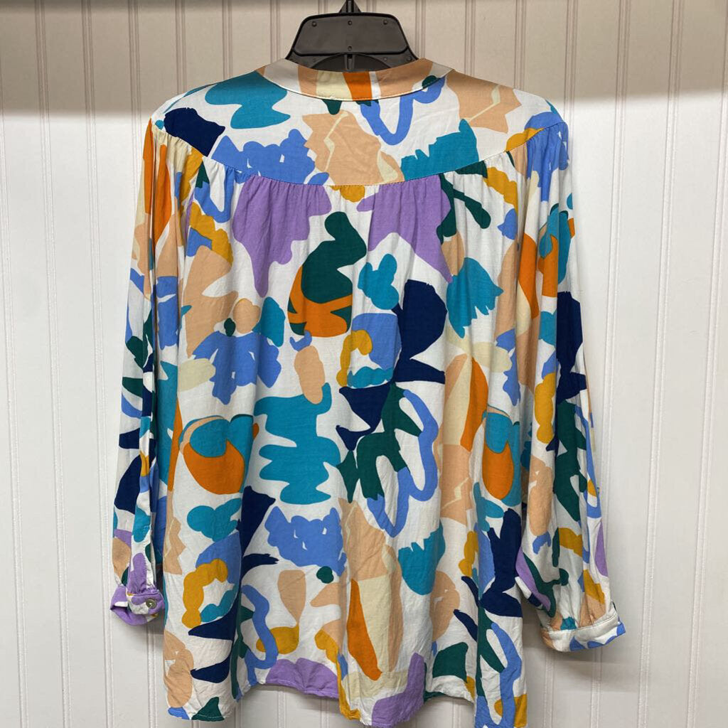BUTTON UP TOP