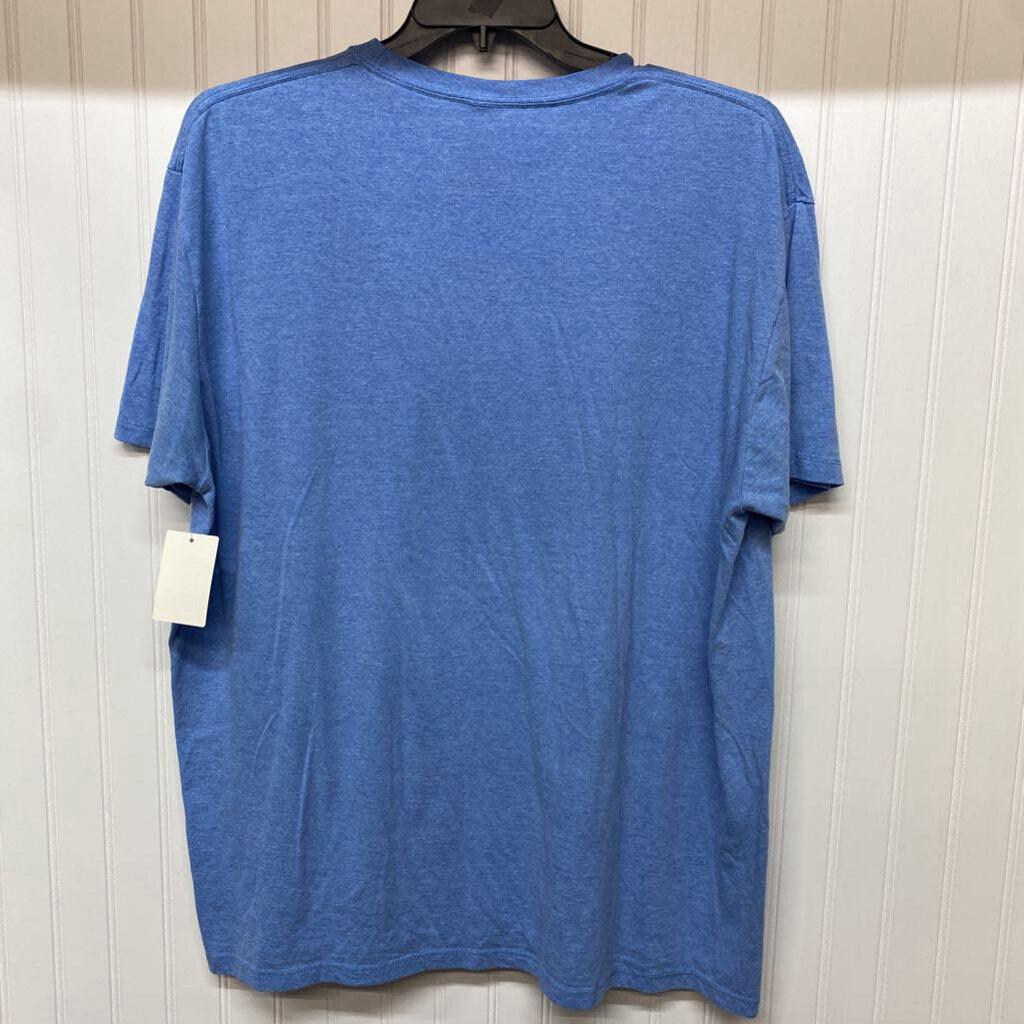 BLUE GRAPHIC T