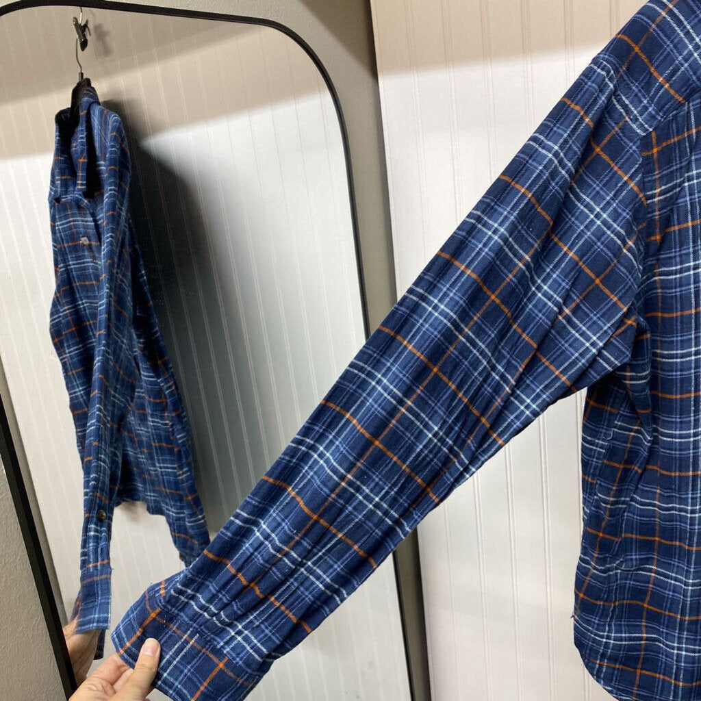 BLUE PLAID SHIRT