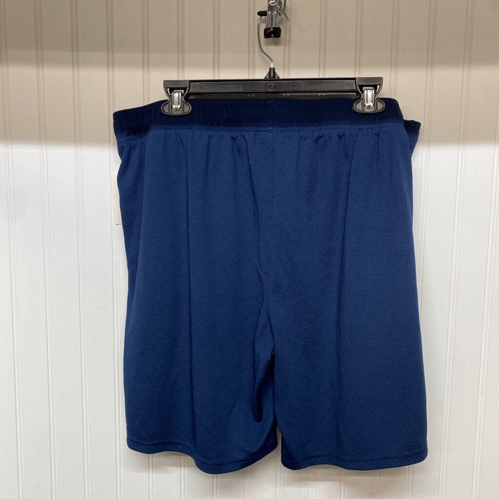 NAVY ACTIVE SHORTS