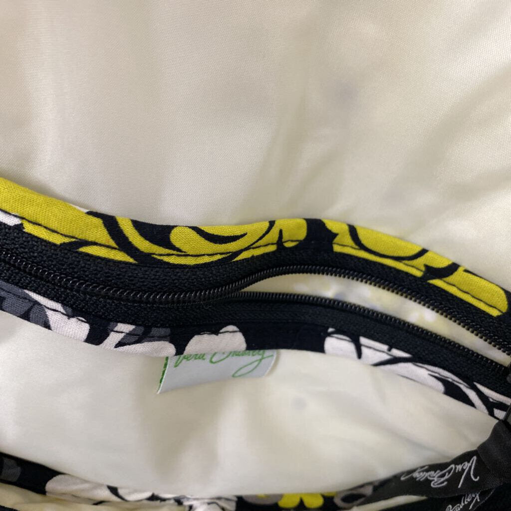 MAKEUP BAG