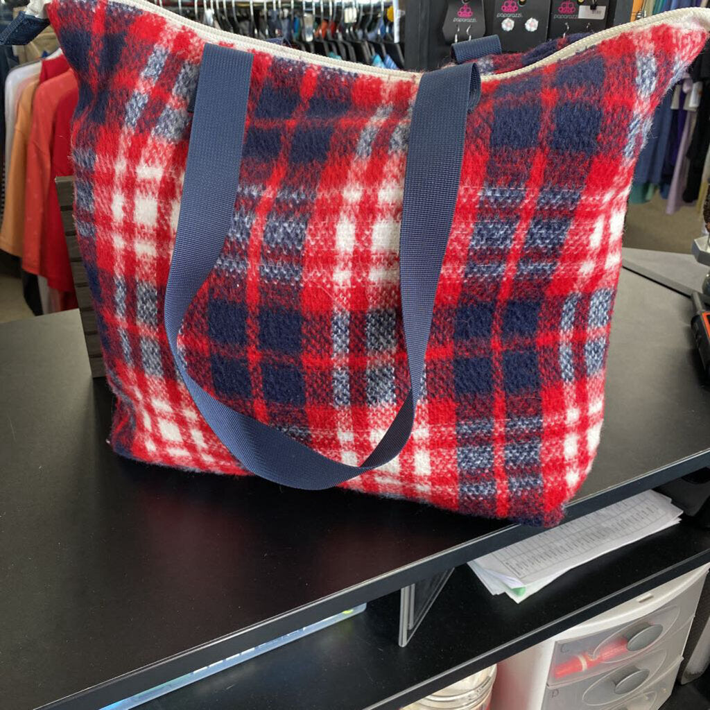 SHOULDER BAG