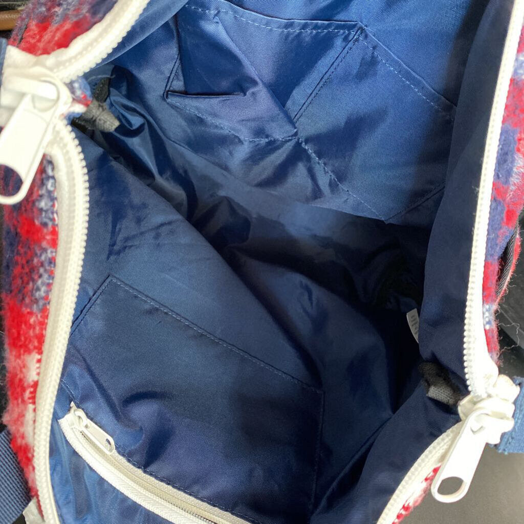 SHOULDER BAG