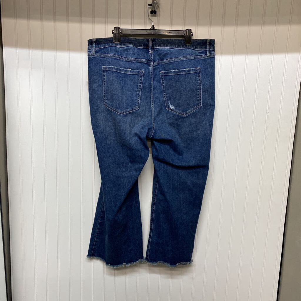 DENIM JEANS
