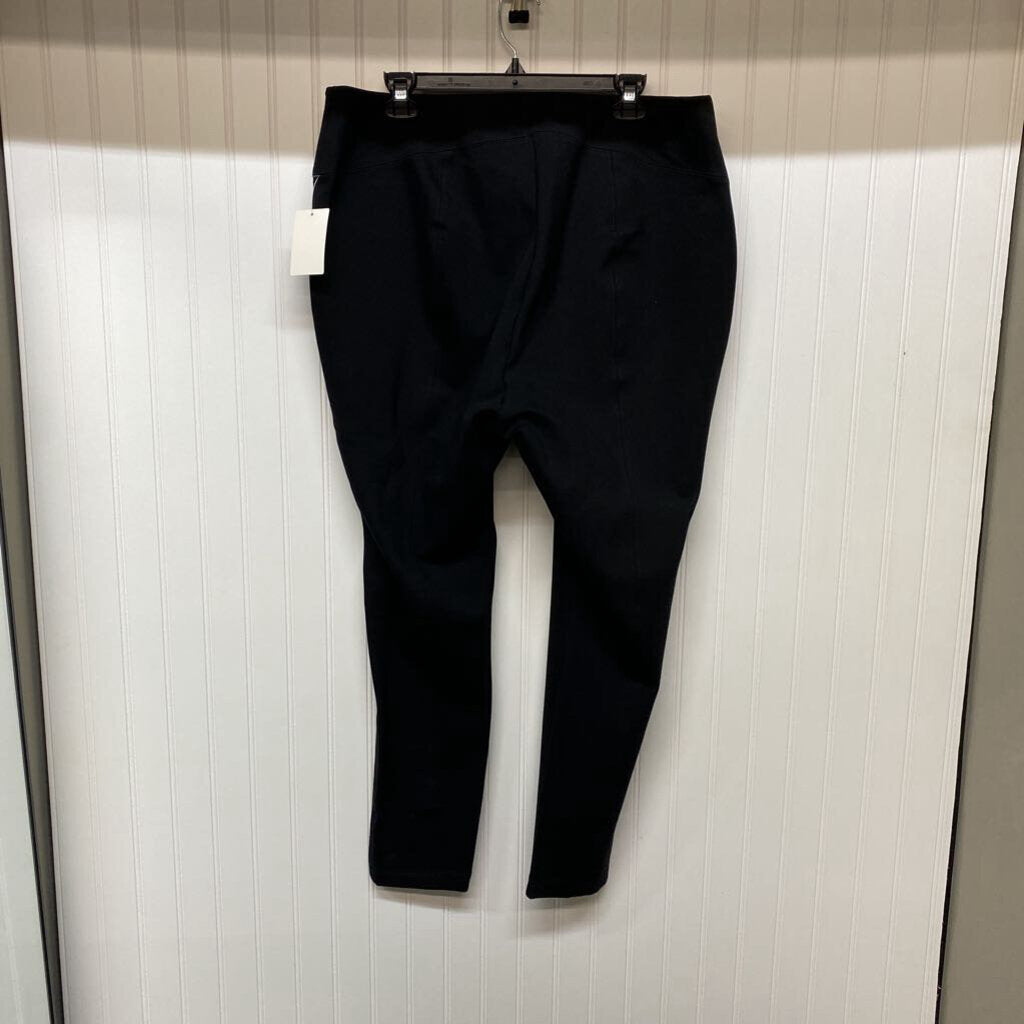 BLACK LEGGINGS