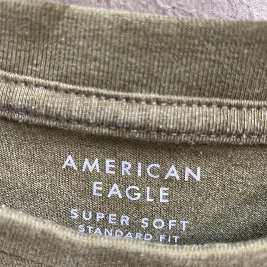 SHORT SLEEVED T SHIRT