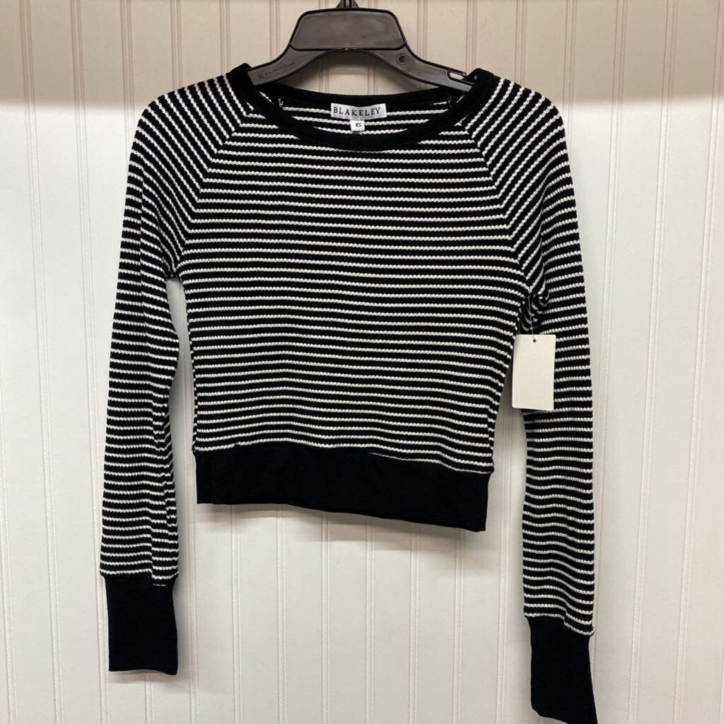CROPPED LONG SLEEVED