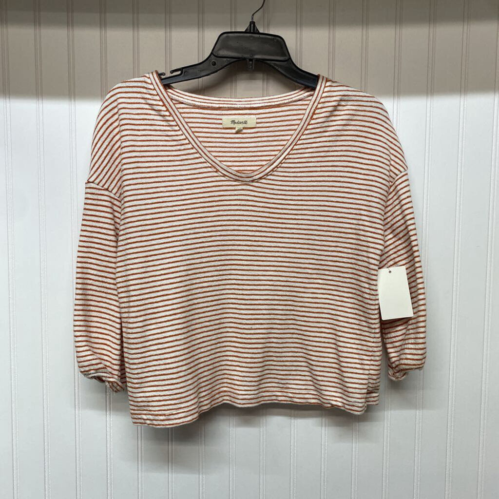 LONG SLEEVED TOP