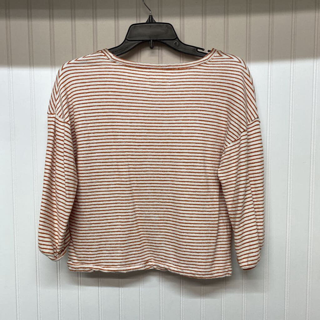 LONG SLEEVED TOP