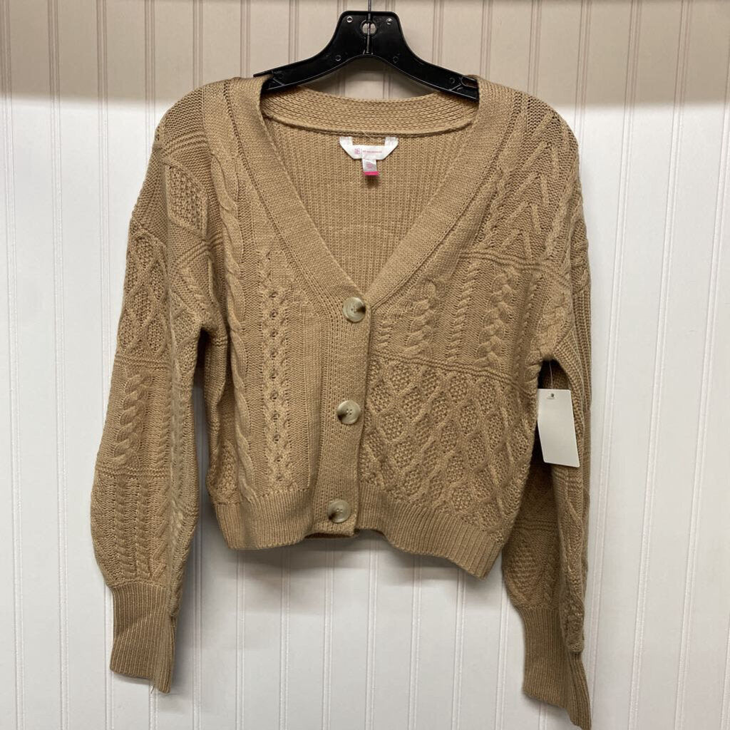 CABLE KNIT CROP SWEATER
